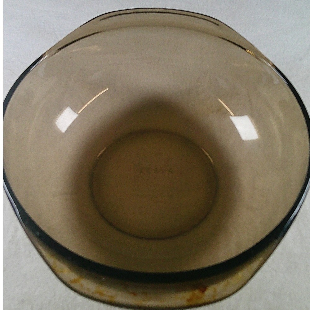 Vintage Pyrex Visions Amber Glass Serving Bowl Round Tab Handle Brown 8.75 Inch